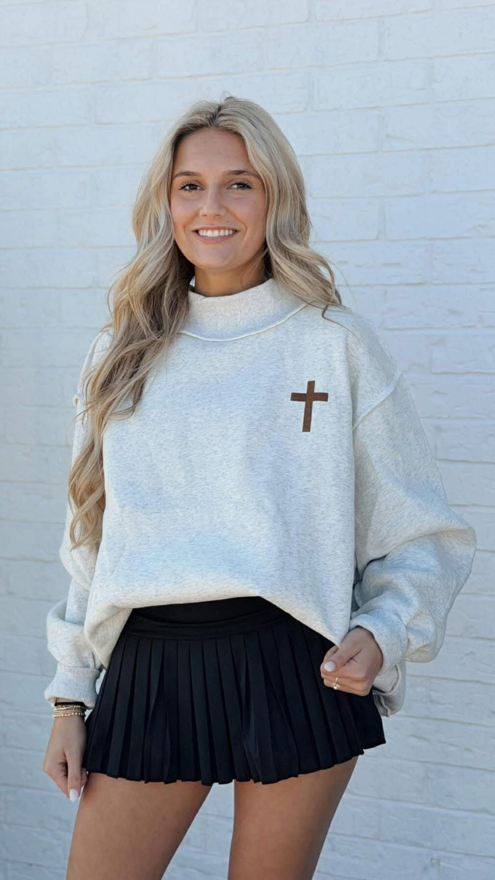 Mock Neck Reversible Sweatshirt +/JESUS SAVES