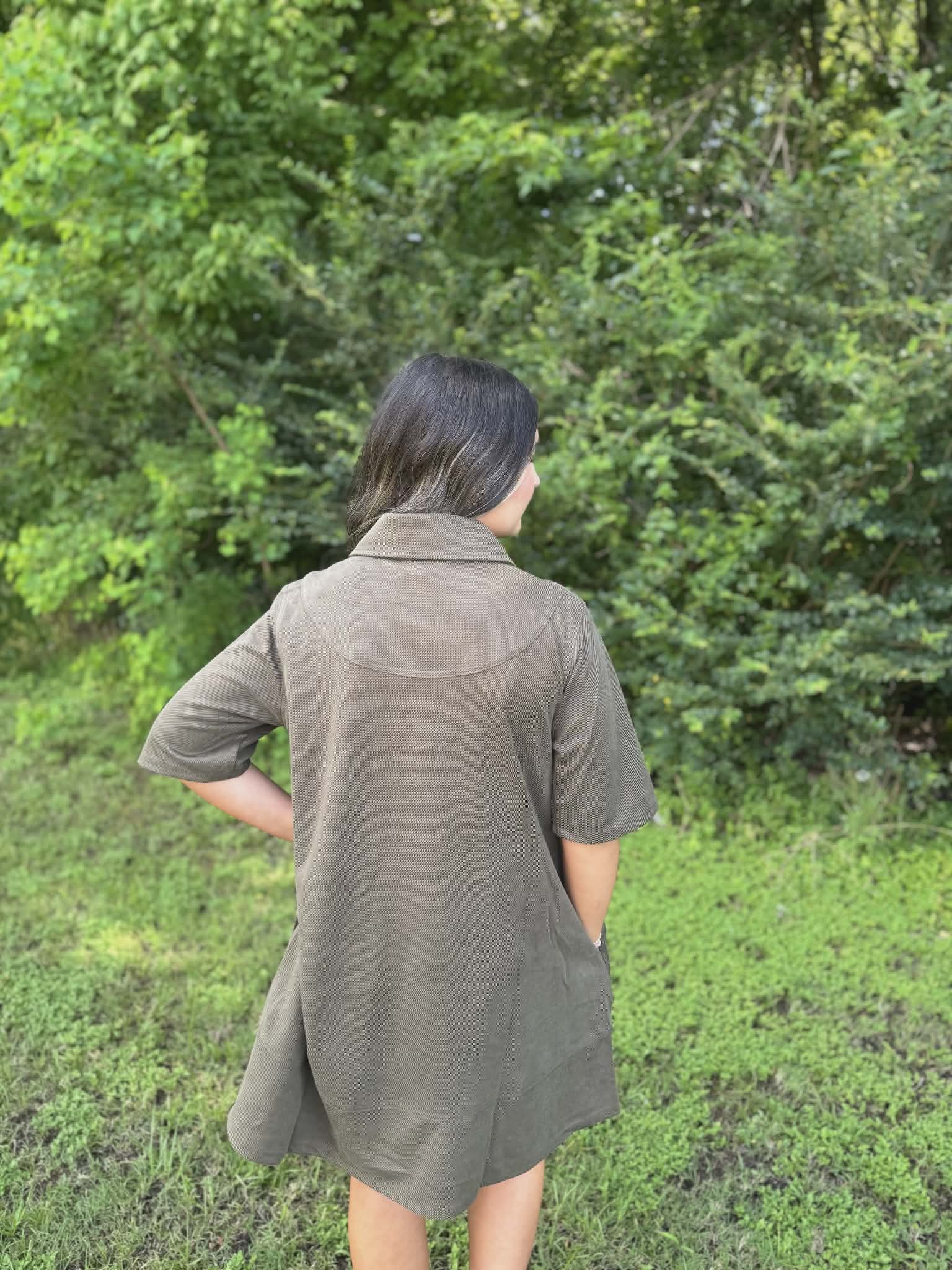 Collared Suede Mini Dress with Pockets In Dep Green