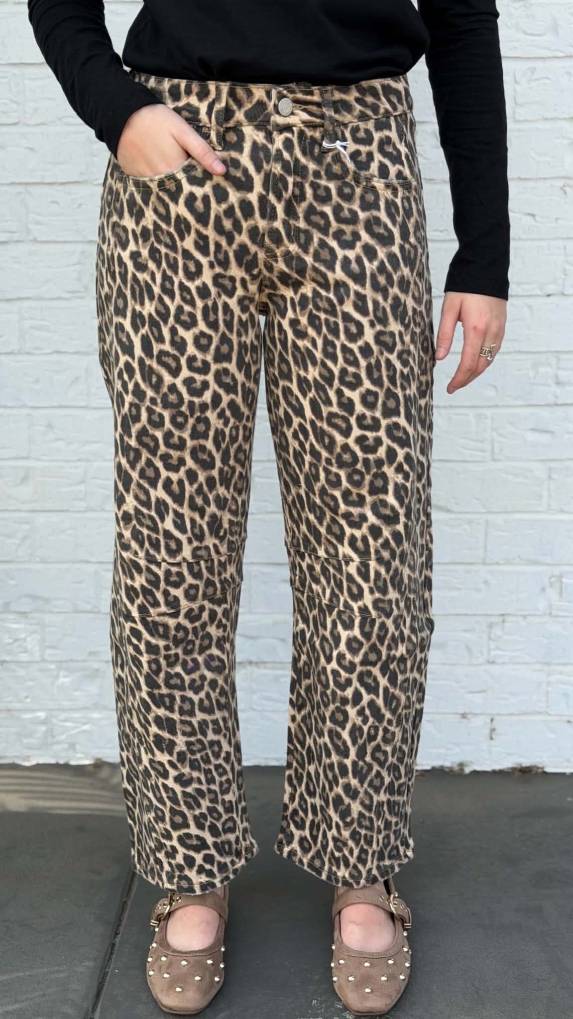 Vervet High Rise Leopard Print Barrel Jeans V3697LPD