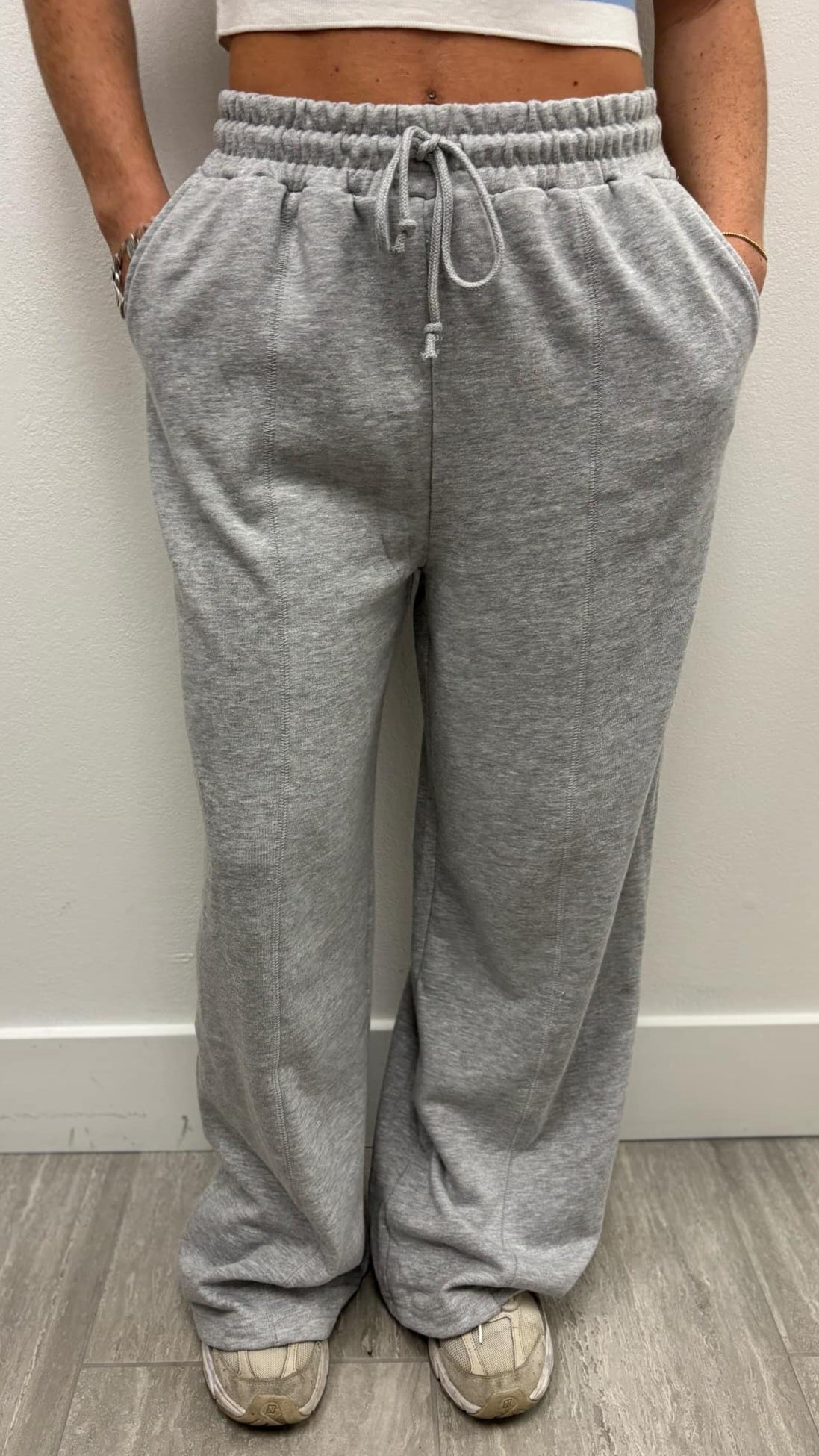 Wide Leg Drawstring Washed Sweatpants in 2 Colors