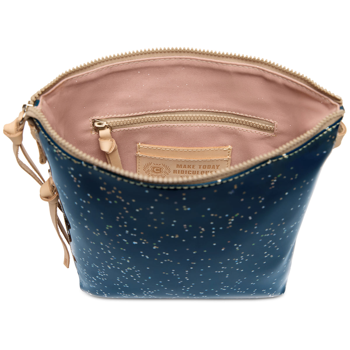 Consuela Tour Crossbody Nyla