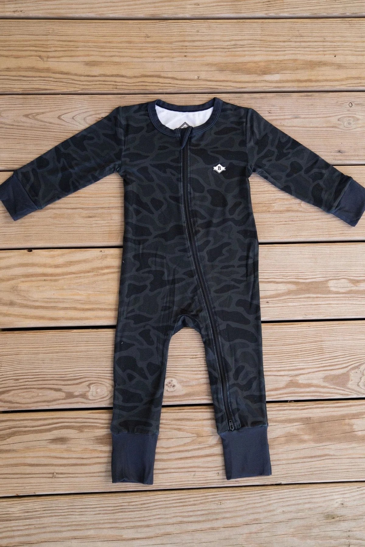 Burlebo Baby Zip Up - Black Camo