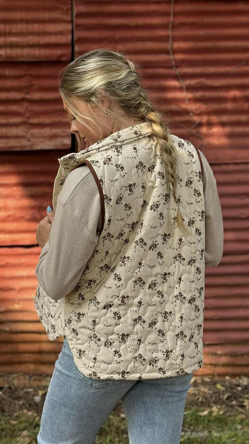 Floral Print Quilted Zip Up Vest