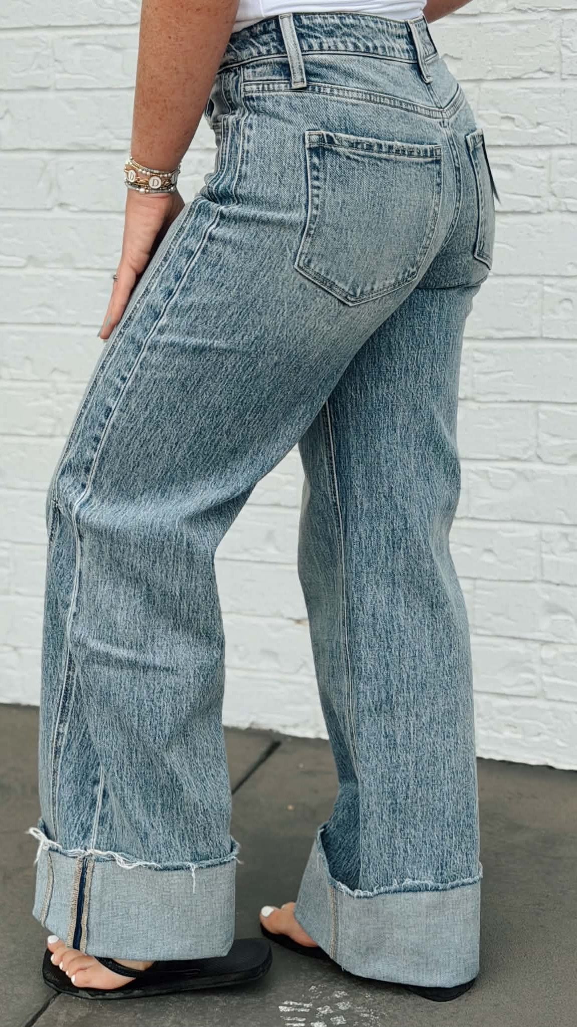 Vervet High Rise Wide Leg T7326