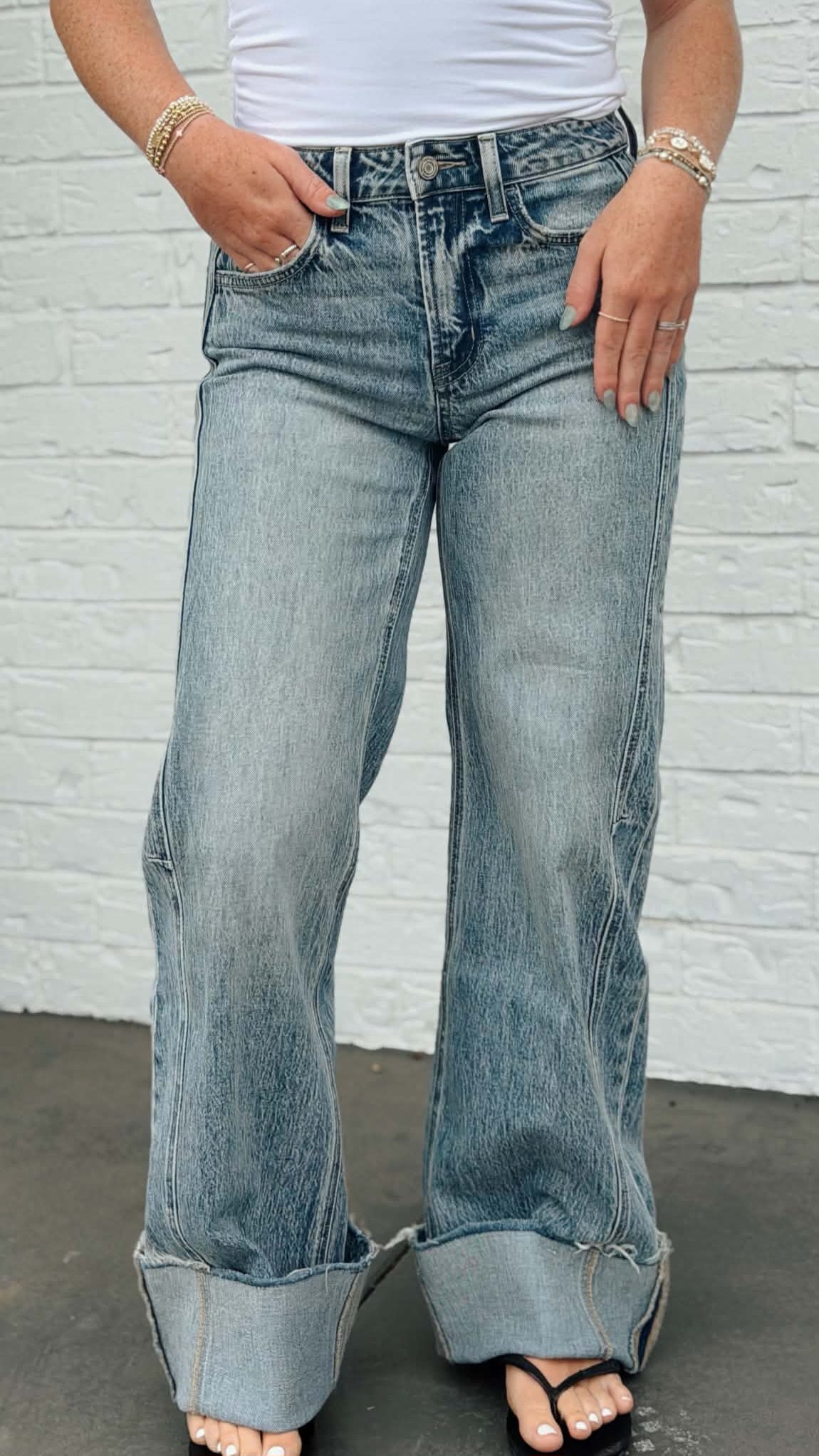 Vervet High Rise Wide Leg T7326