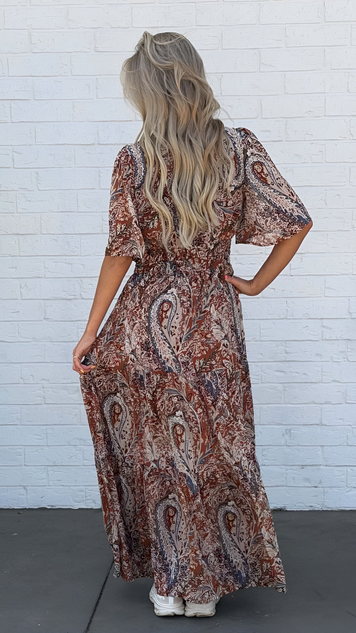 Autumn Slendor Paisley Tiered Maxi Dress in 2 Colors