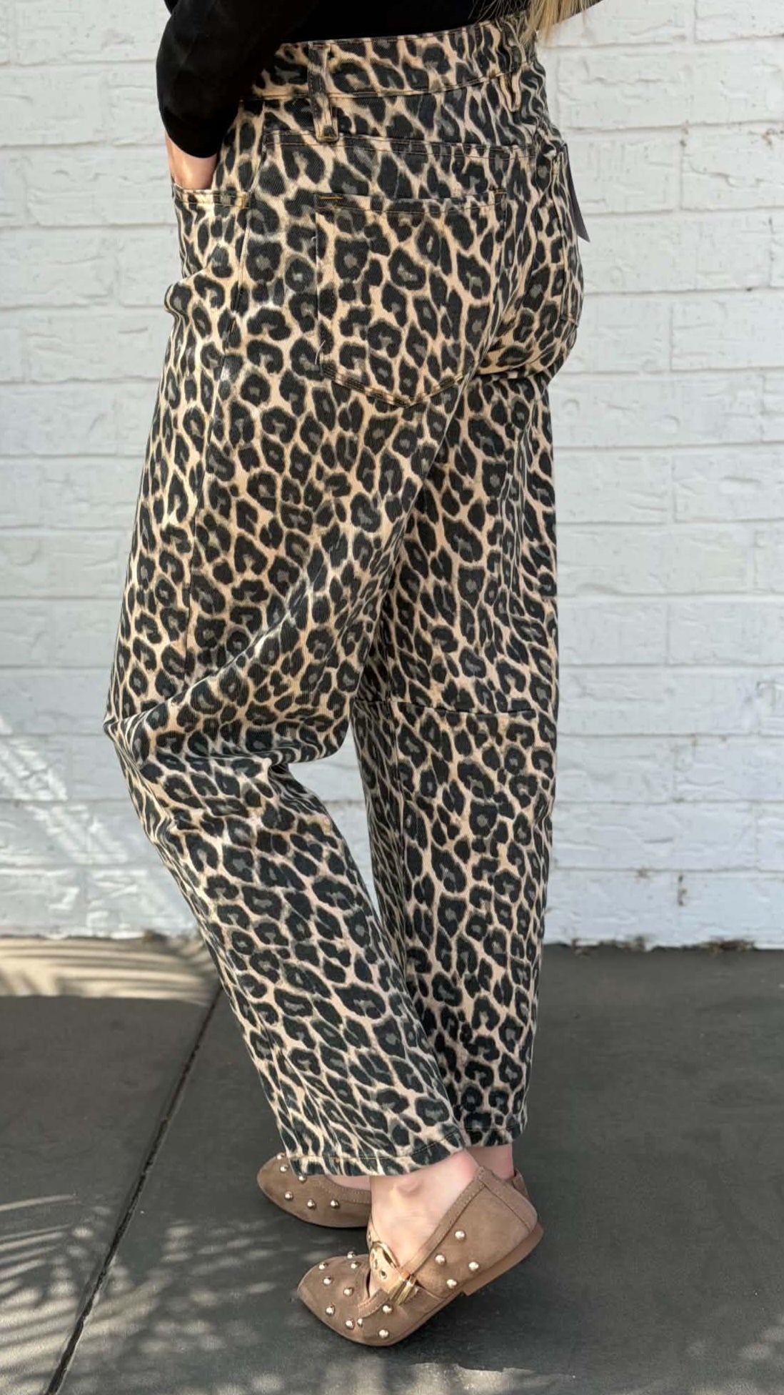 Vervet High Rise Leopard Print Barrel Jeans V3704LPD