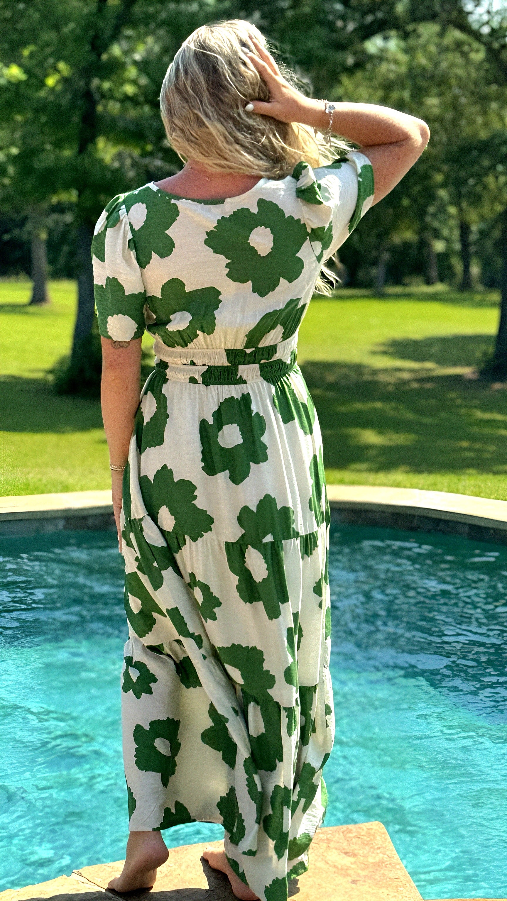 Short Sleeve Floral Tiered Maxi Dress in 3 Colors