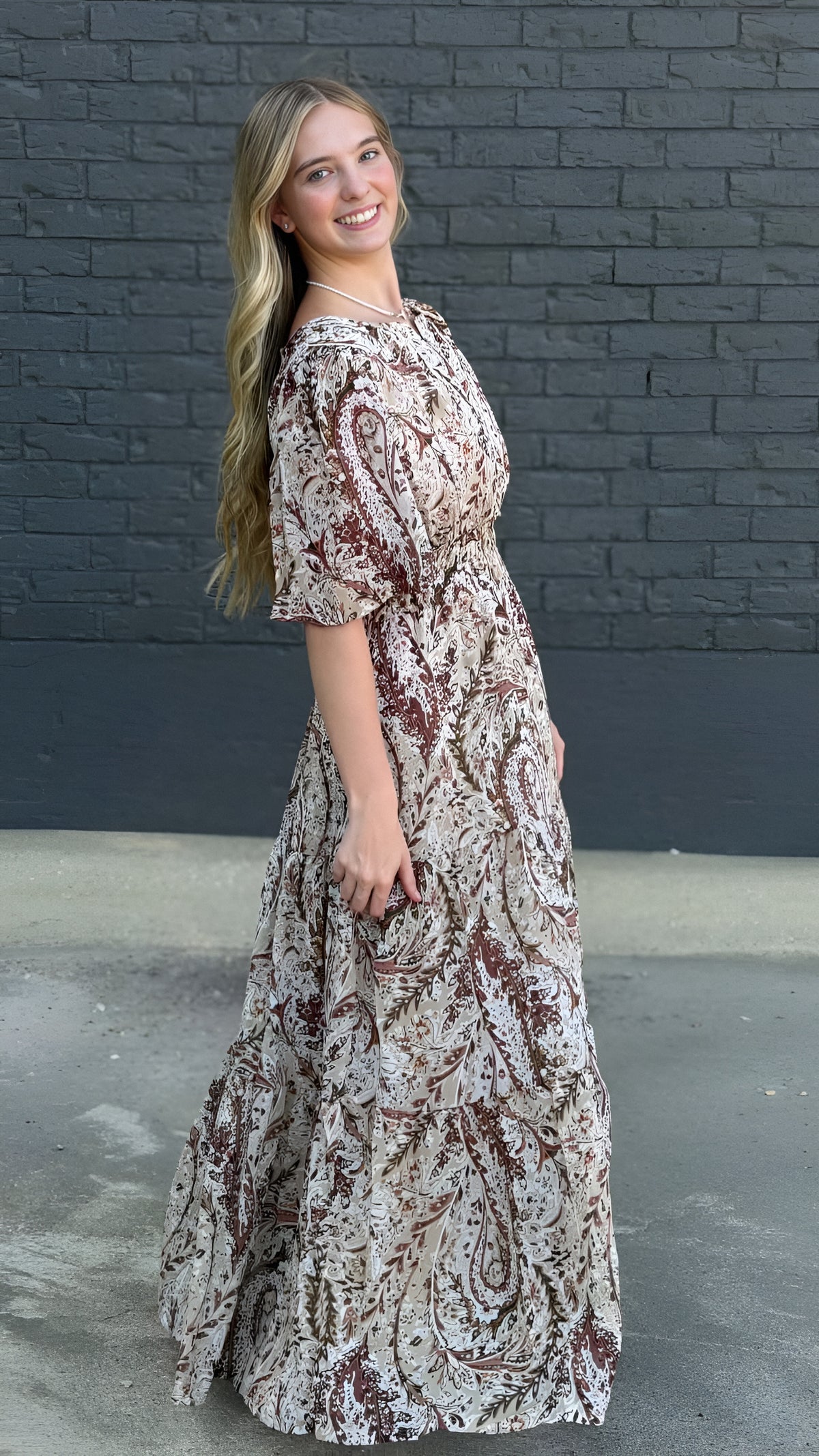 Autumn Slendor Paisley Tiered Maxi Dress in 2 Colors