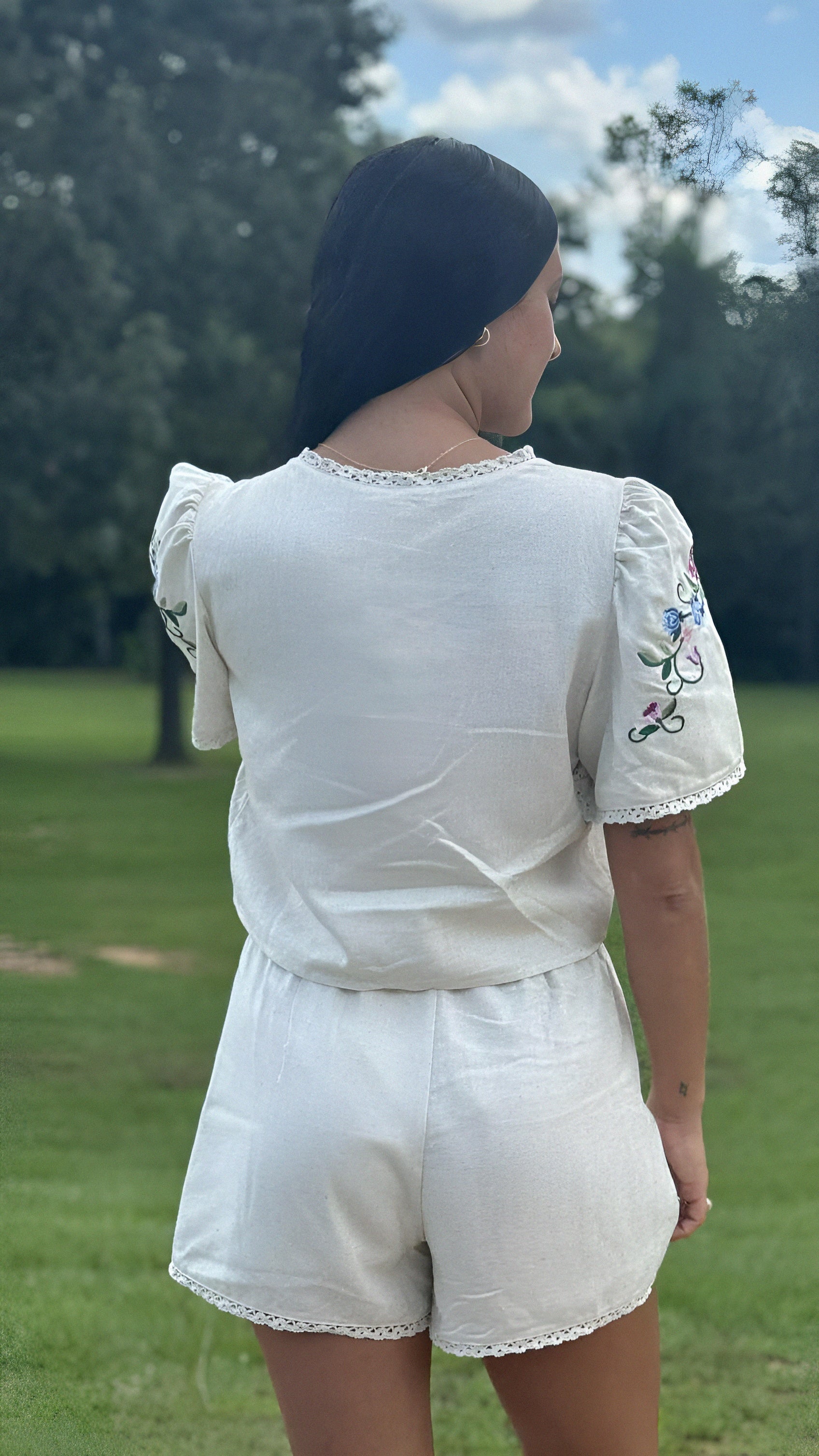 Floral Embroidery Dropped Blouse and Short Set