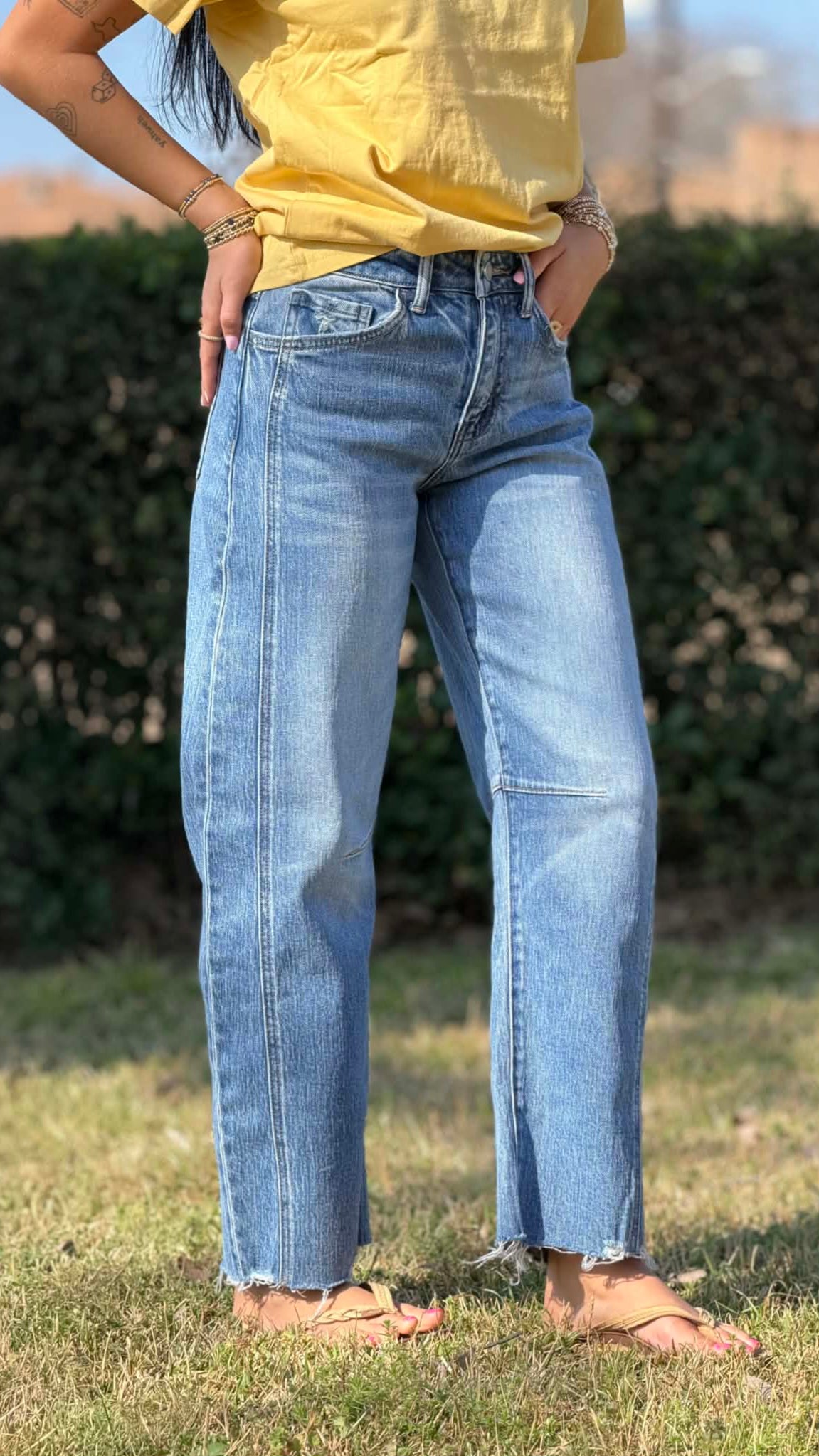 Vervet Kate High Rise Barrel Jean T7255